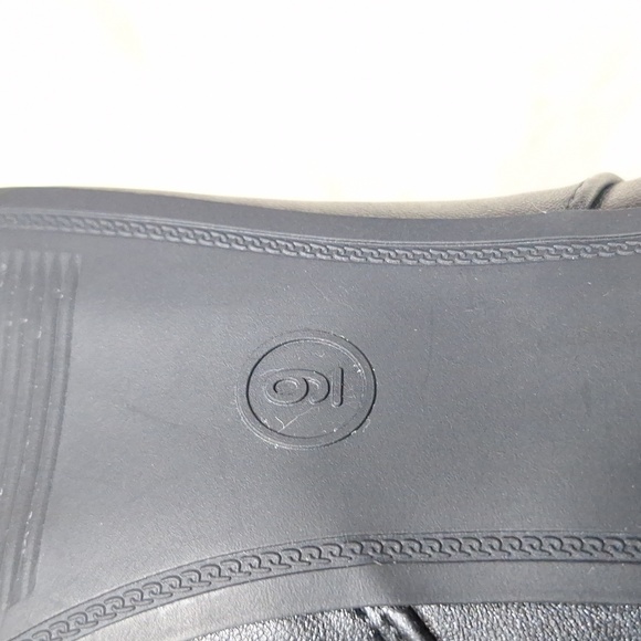 a new day Black Ankle Boots kitten heel NWT - Picture 7 of 7